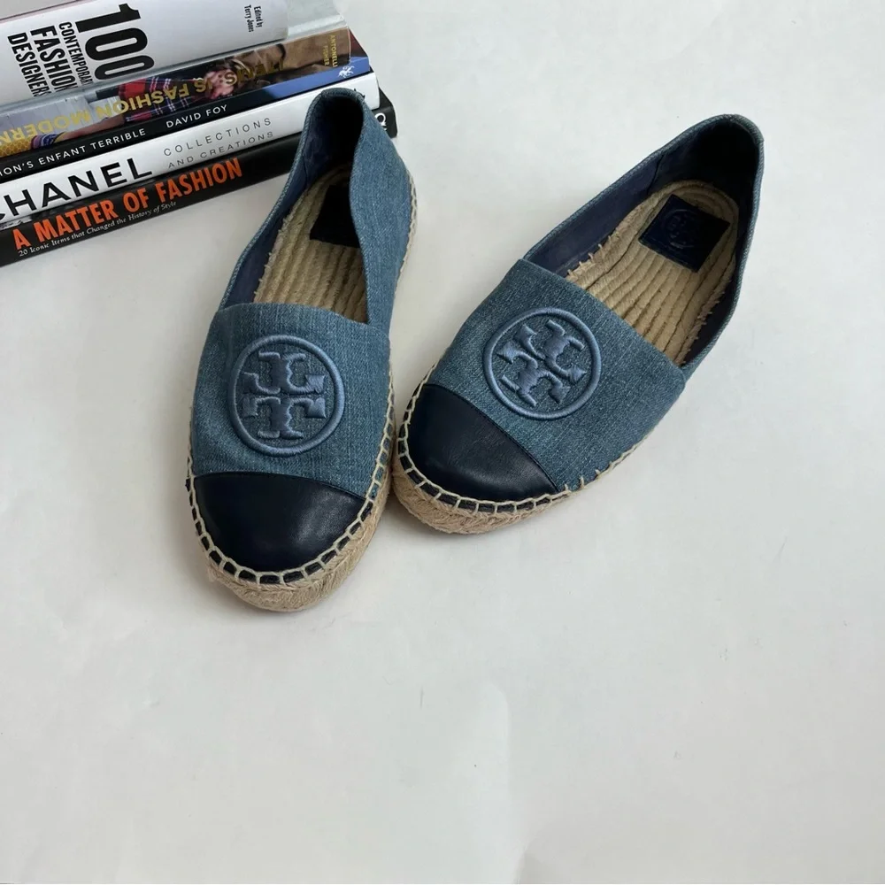 TORY BURCH Benton Slip On Platform Espadrille Flat Denim Navy Chambru